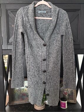 Lily McNeal Chunky Button Knit Cardigan Gray 100% Camel Hair Size‎ Small